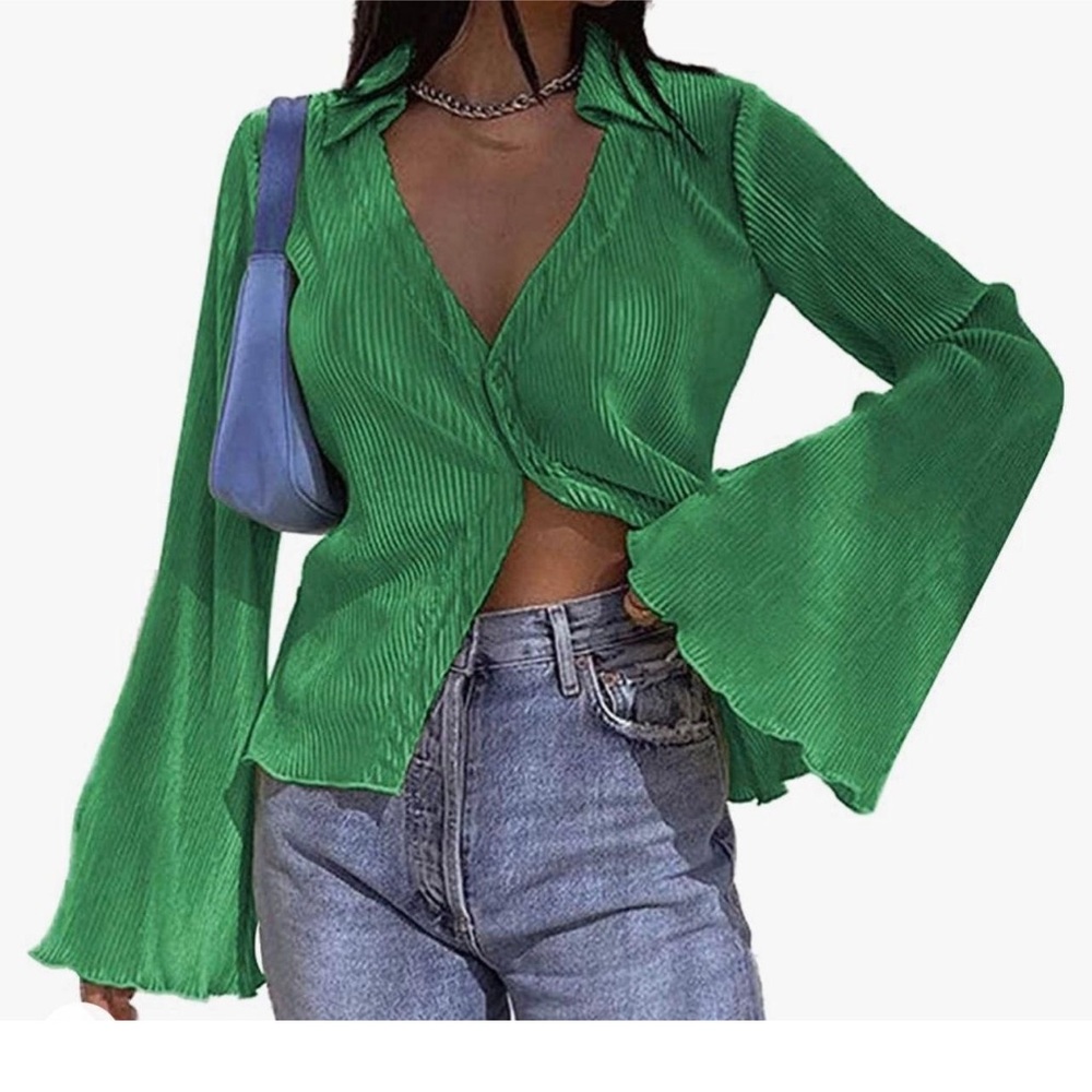 Green blouse
